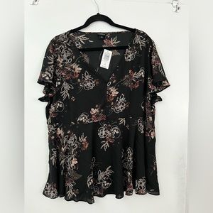 Torrid never worn black skull blouse with tags size 2